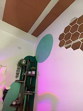 LollaByer online show from 01.11.26