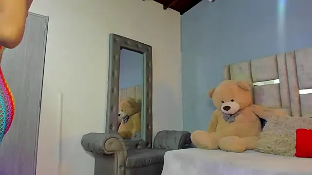 AshleyHill2 online show from 09.13.25