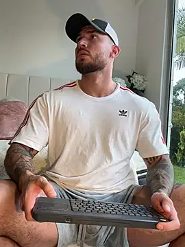 DimitriSullivan  online show from 04.25.26