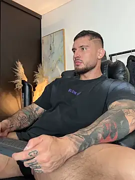 DimitriSullivan  online show from 06.17.26