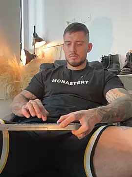 DimitriSullivan  online show from 06.30.26