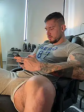 DimitriSullivan  online show from 07.03.26