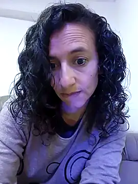 Snapshot of AriannaRussell_ chatting on 06.18.26 AriannaRussell online show from 06.18.26