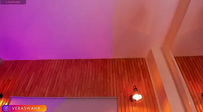MoonSwan1 online show from 12.07.24