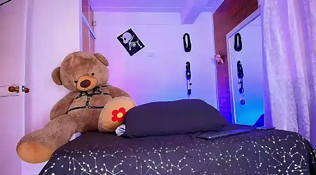 Snapshot of xl_dakotadom chatting on 01.11.25 xl dakotadom online show from 01.11.25