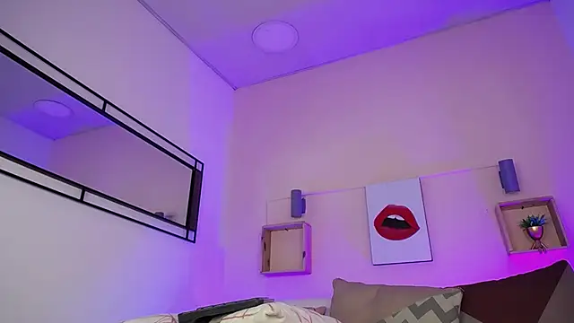 Snapshot of Aniie_Doll chatting on 03.14.25 Aniie Doll online show from 03.14.25