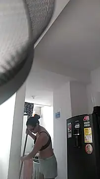 nicolle milf1978 online show from 11.11.25