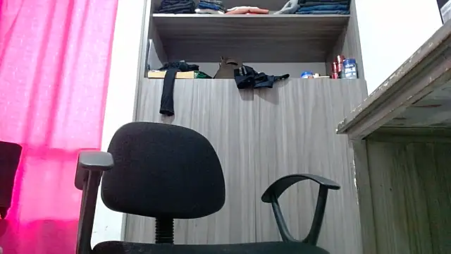 nicolle milf1978 online show from 02.16.26