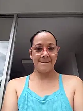 nicolle milf1978 online show from 06.06.26