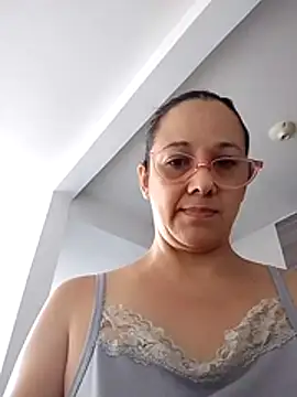 nicolle milf1978 online show from 07.05.26