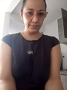 nicolle milf1978 online show from 07.21.26