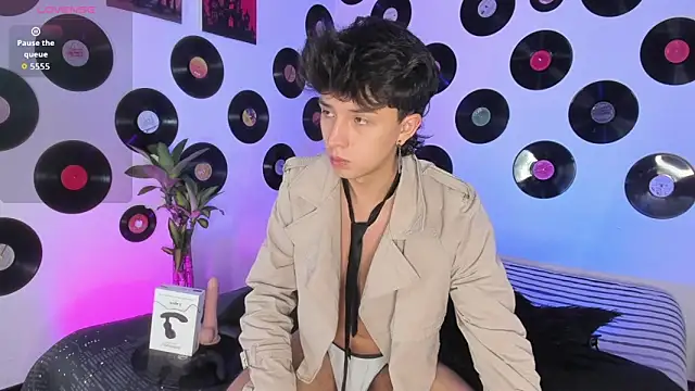 Snapshot of juandaaap chatting on 02.04.26 juandaaap online show from 02.04.26