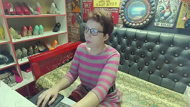 Lily4yourfun online show from 04.30.26