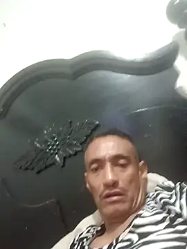 Snapshot of Innsaciable chatting on 09.22.25 Innsaciable online show from 09.22.25