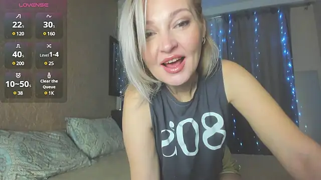 Snapshot of Milena_candyy chatting on 01.23.25 Milena candyy online show from 01.23.25