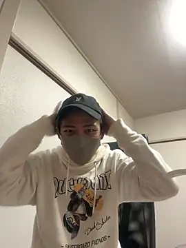 Snapshot of Manato_jp_1215 chatting on 12.12.24 Manato jp 1215 online show from 12.12.24