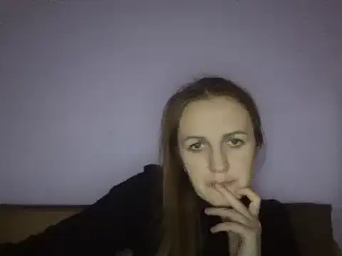 Snapshot of Milaniya261 chatting on 02.05.25 Milaniya261 online show from 02.05.25