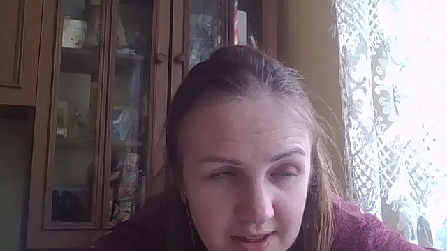 Snapshot of Milaniya261 chatting on 04.14.26 Milaniya261 online show from 04.14.26