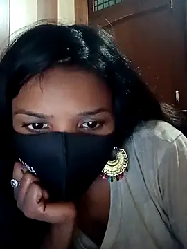 Snapshot of Scheme_SS chatting on 02.28.25 Scheme SS online show from 02.28.25