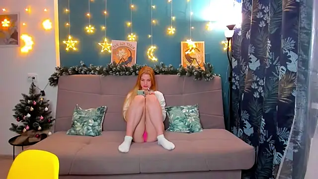 Xloe Queen online show from 12.26.24