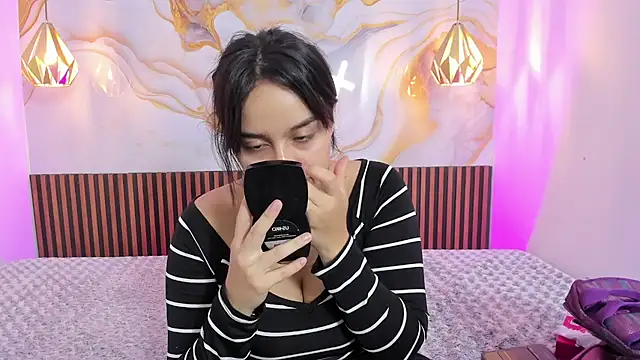 Snapshot of MelissaGilll chatting on 09.10.25 MelissaGilll online show from 09.10.25