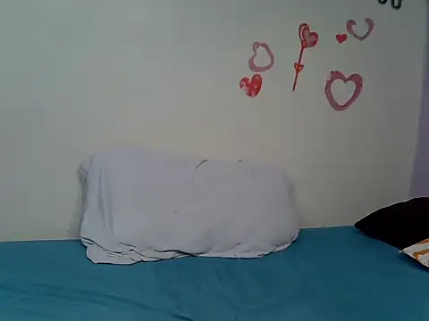 Snapshot of Hotnessy chatting on 12.20.24 Hotnessy online show from 12.20.24