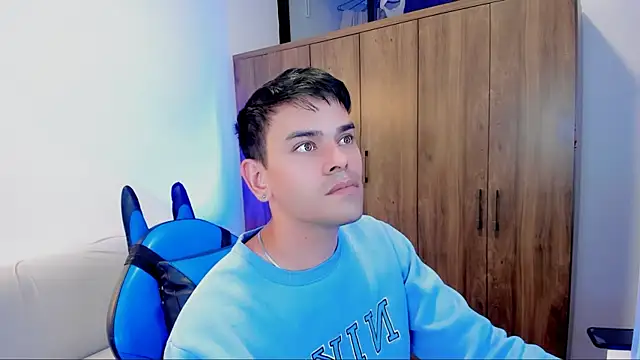 Snapshot of joe_jhon chatting on 02.22.25 joe jhon online show from 02.22.25