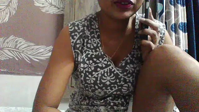 Snapshot of shalini_fire chatting on 06.15.26 shalini fire online show from 06.15.26