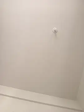 Snapshot of Morguisssz chatting on 10.12.25 Morguisssz online show from 10.12.25