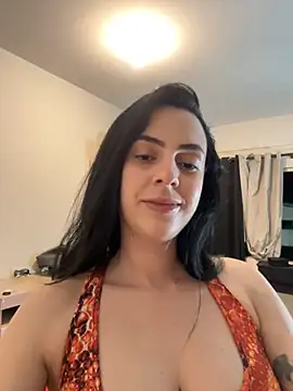 Snapshot of Morguisssz chatting on 11.07.25 Morguisssz online show from 11.07.25