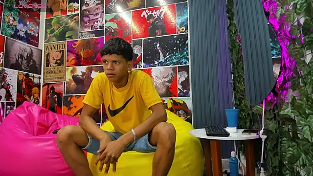 Snapshot of Jeffry_wolvess chatting on 12.30.24 Jeffry wolvess online show from 12.30.24