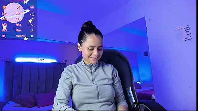 Giselle Roldan online show from 04.23.26