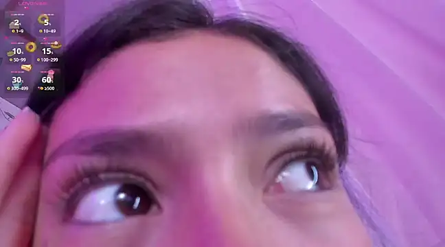 Snapshot of athenasexxxy chatting on 01.31.25 athenasexxxy online show from 01.31.25