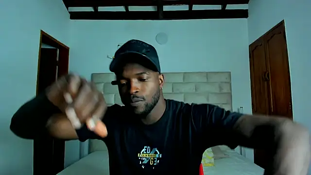 Dylan Taylor online show from 02.18.26