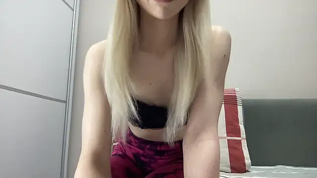 Snapshot of burningangel chatting on 02.23.25 burningangel online show from 02.23.25