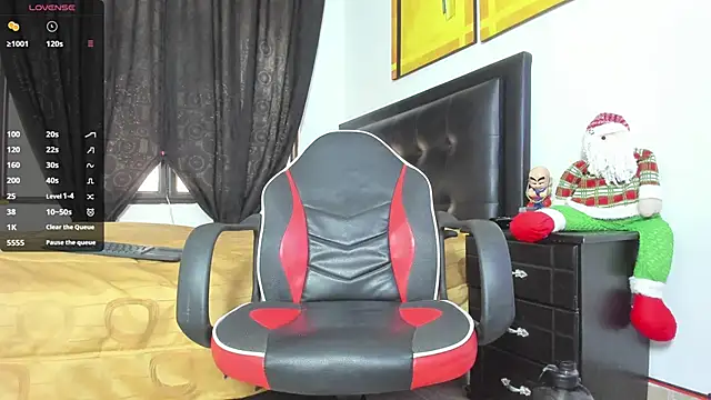 Snapshot of connor_santtos chatting on 12.26.24 connor santtos online show from 12.26.24