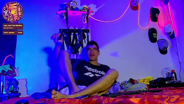 Snapshot of Nymphobuddies chatting on 12.29.24 Nymphobuddies online show from 12.29.24