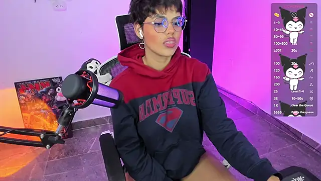 Snapshot of gooddess_isis chatting on 11.21.25 gooddess isis online show from 11.21.25