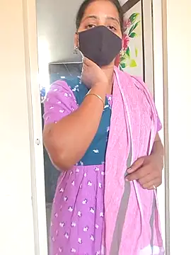 Tamil Shalini Lustyy online show from 03.06.26