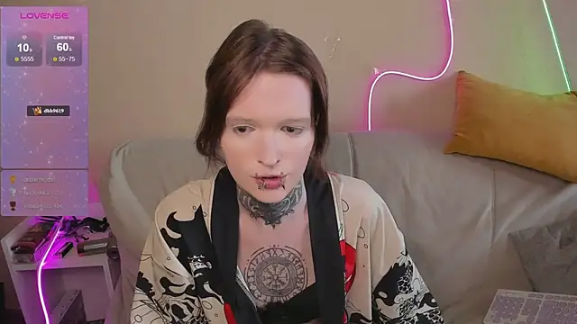 Simona Rain online show from 04.28.26