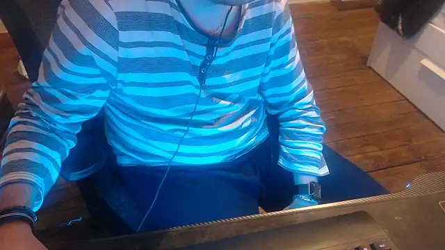 mancreeed online show from 01.15.26