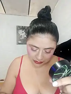 Snapshot of ElizabethWeil chatting on 09.18.25 ElizabethWeil online show from 09.18.25