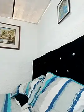 ElizabethWeil online show from 02.04.26