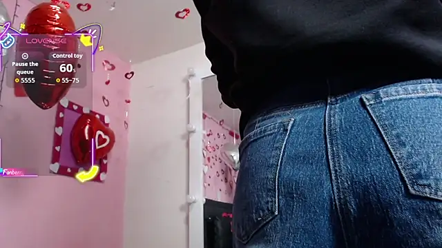 Snapshot of GeorginaBianco chatting on 02.10.26 GeorginaBianco online show from 02.10.26