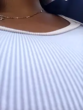 LIZ-06  online show from 02.21.25