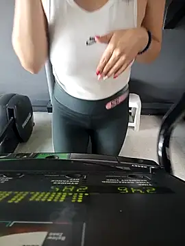 LIZ-06  online show from 03.03.25