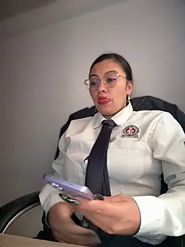 LIZ-06  online show from 10.01.25