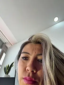 LIZ-06  online show from 07.22.26