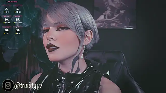 Snapshot of Trinity___s chatting on 01.26.25 Trinity s online show from 01.26.25