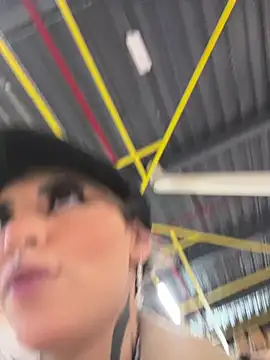 Snapshot of Trinity___s chatting on 01.27.25 Trinity s online show from 01.27.25